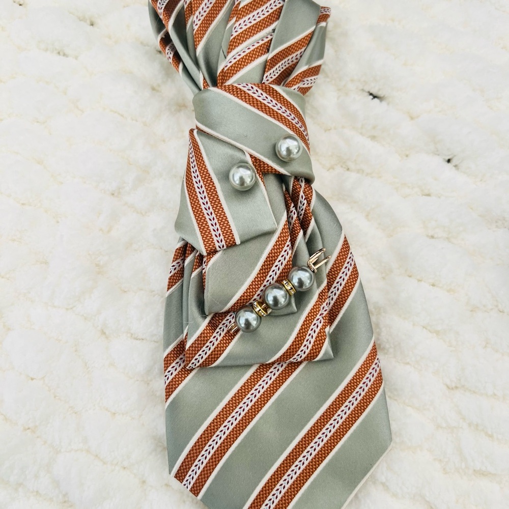 Women’s handmade Striped Sage and Rust Tie Necklace with Pearl Accents
